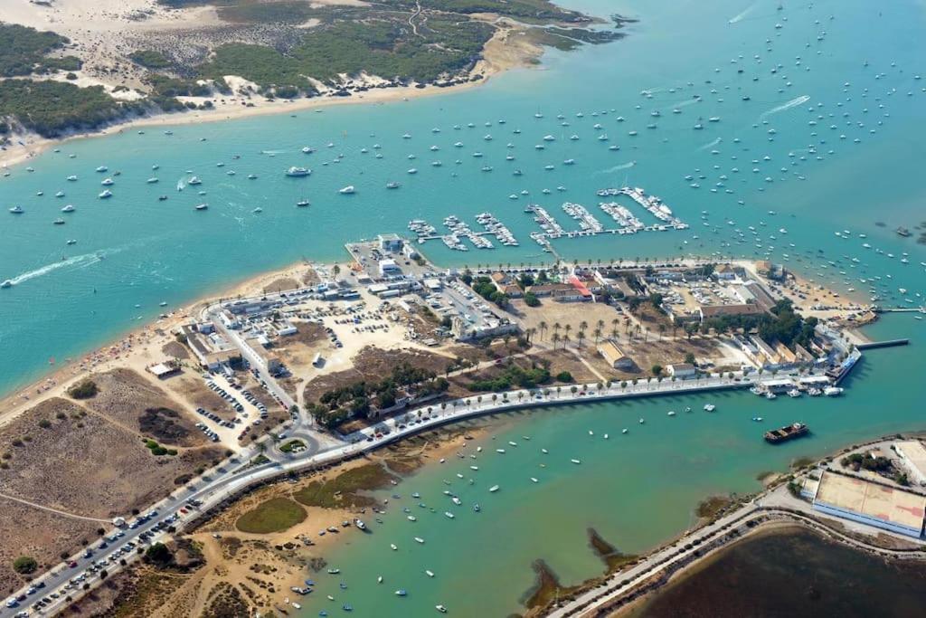 Apartamento Privado Con Jardin, Piscina Elevada Y Bbq Chiclana de la Frontera Eksteriør bilde
