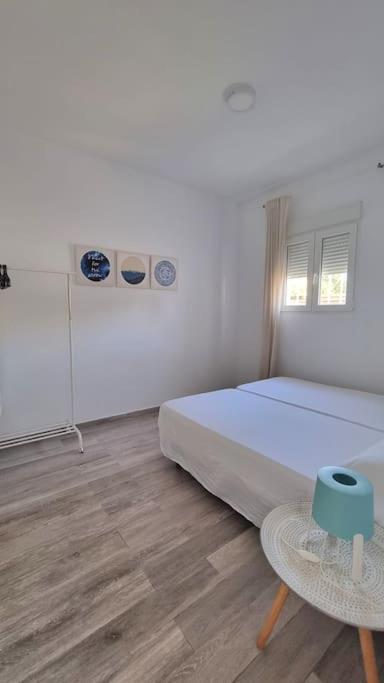 Apartamento Privado Con Jardin, Piscina Elevada Y Bbq Chiclana de la Frontera Eksteriør bilde