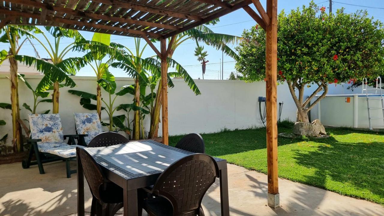 Apartamento Privado Con Jardin, Piscina Elevada Y Bbq Chiclana de la Frontera Eksteriør bilde